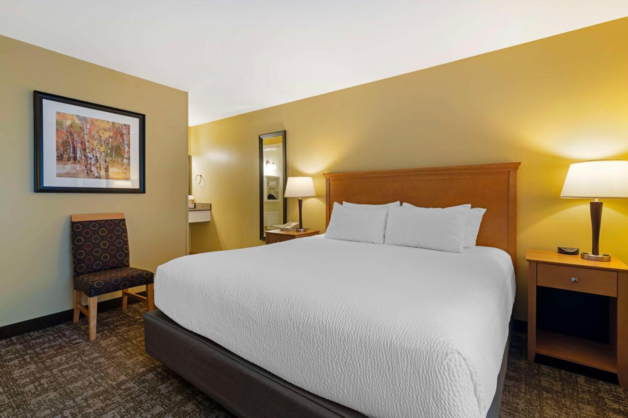 Best Western Plus Windjammer Inn & Conference Center Burlington Esterno foto